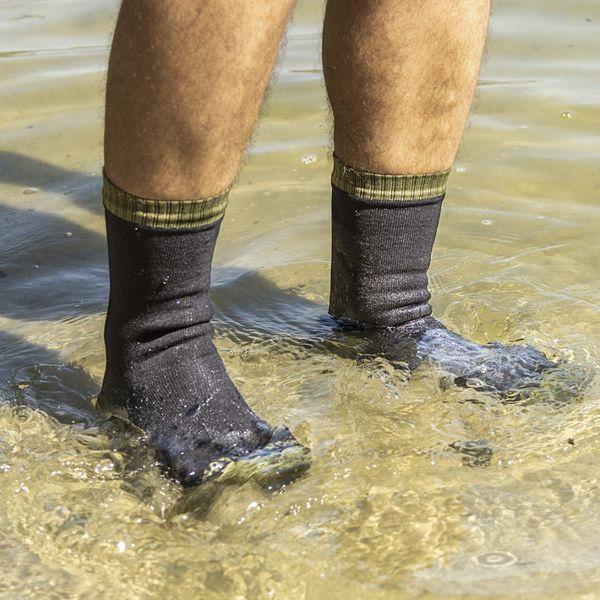Шкарпетки водонепроникні Dexshell Thermlite, p-p L, з зеленою смужкою 39142 фото