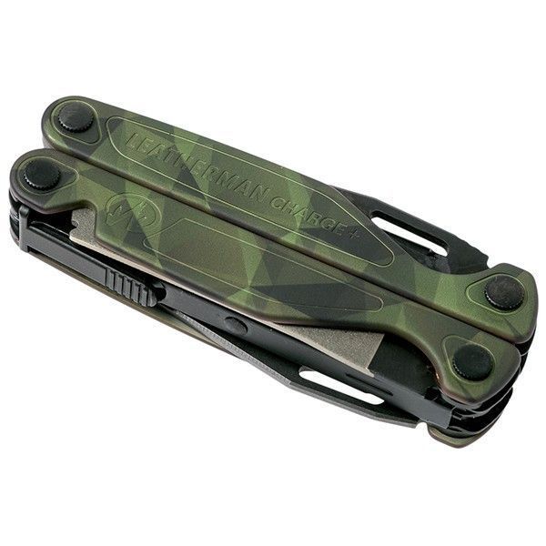 Мультитул Leatherman Charge Plus Camo Forest + чехол + клипса + кольцо для темляка 832710 4007583 фото