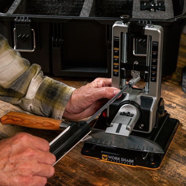 Точильна система Work Sharp Professional Precision Adjust Elite Knife Sharpener WSBCHPAJ-PRO-ELT-I 100000276 фото