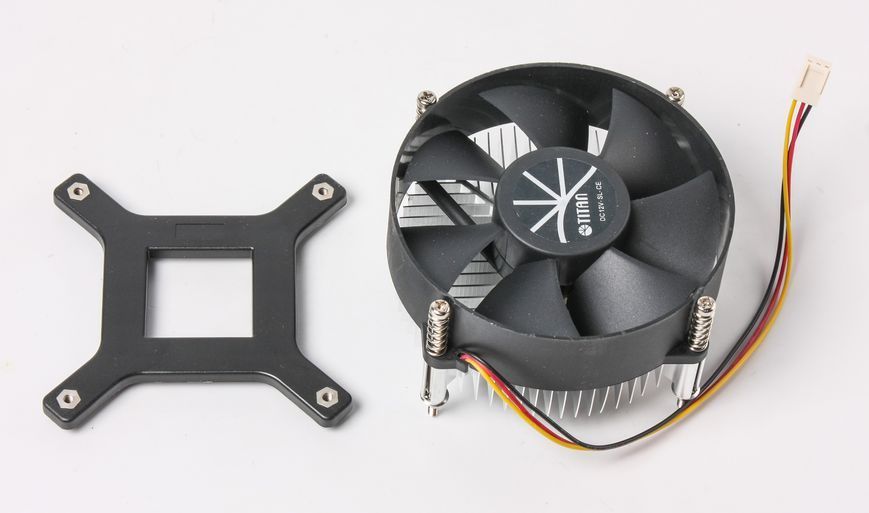 Кулер Titan DC-775U925X/R, процесорний, для Intel LGA-775 up to 3.4GHz DC-775 U 925 X/R 0400247 фото