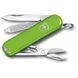 Швейцарський ніж Victorinox Classic SD Colors Smashed Avocado 58 мм 7 функцій Зелений (0.6223.43G) V77552878 фото 1