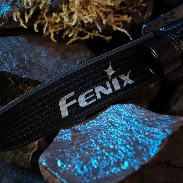 Фонарь налобный тактический с красным светом Fenix ​​Scout (HM23 V2.0) Лимитированная серия Scout 999991754 фото