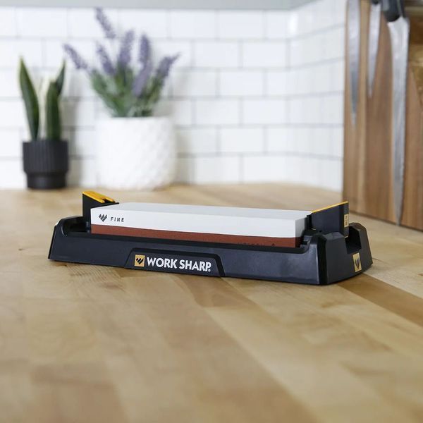 Точильный камень Work Sharp Benchtop Whetstone Sharpener WSBCHWHT-I Зернистость 1000/6000 73508 фото