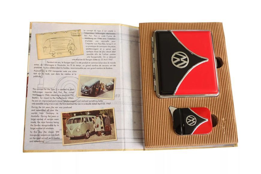 Набор портсигар и газовая зажигалка Licences VW Giftset Lighter&Cigarette Case Красно- черный (40610066REBL) V77551982 фото