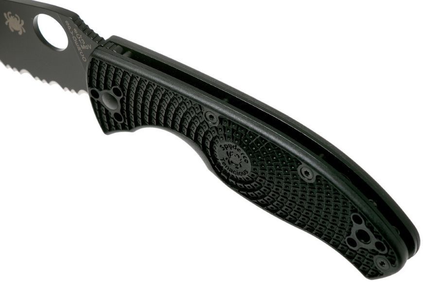 Ніж Spyderco Tenacious Black Blade Lightweight Напівсеррейтор C122PSBBK 871393 фото