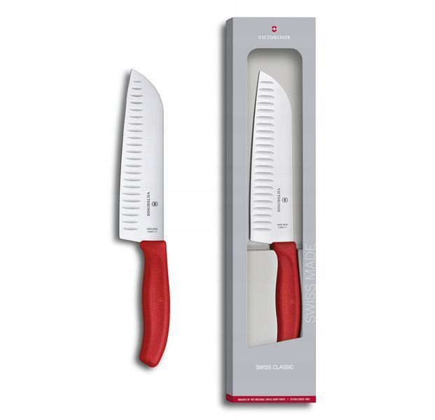 Нож кухонный Victorinox SwissClassic Santoku Fluted 17 см Красный Подарочная упаковка 6.8521.17G 4008650 фото