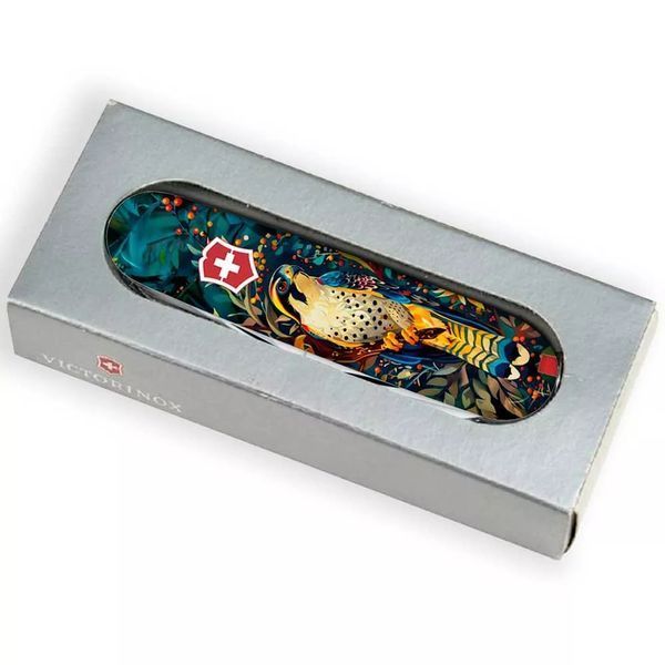 Швейцарський ніж Victorinox Camper Ukraine 91 мм 14 функцій Величний Сокіл (1.3613.3_T3180pw) V77552751 фото