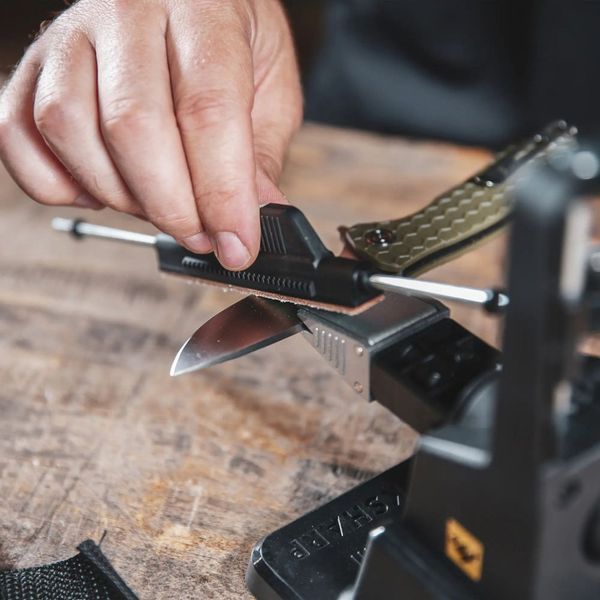 Акционный набор Точильная система Work Sharp The Precision Adjust Knife Sharpener WSBCHPAJ-I + Точилка механическая Micro WSEDCMCR WSHLD25-1 100003053 фото