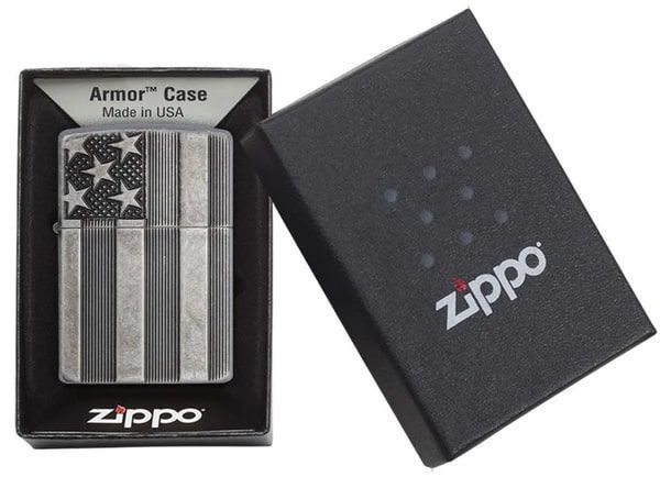 Зажигалка Zippo 28973 U.S. Flag Armor Antq Slvr Plate 28974 ZP77890007 фото