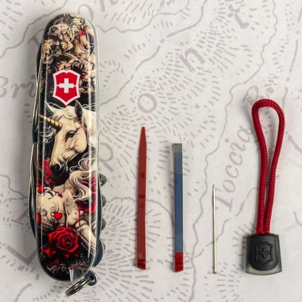 Швейцарский нож Victorinox Climber Zodiac Волшебный Единорог Разноцветный глянцевый 1.3703.7_Z5240pk V77554176 фото