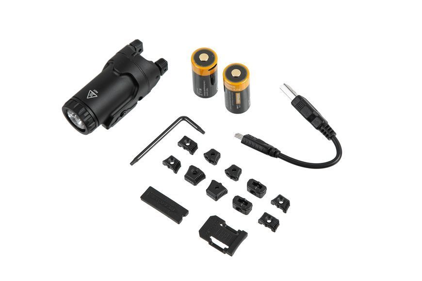 Підствольний ліхтар Sig Optics FOXTROT2R, RECHARGEABLE, WHITE LIGHT, 700 LUMENS, BLACK SOF2R100 5003770 фото