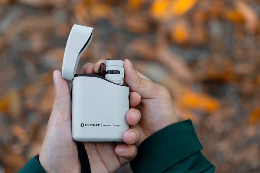 Ліхтар Olight Baton 4 Premium Edition White 0.0000.0661 23704499 фото