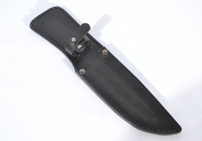 Кожаные ножны для ножа черные с застежкой 11101030 фото