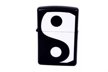 Зажигалка Zippo Yin Yang 24472 V77550808 фото