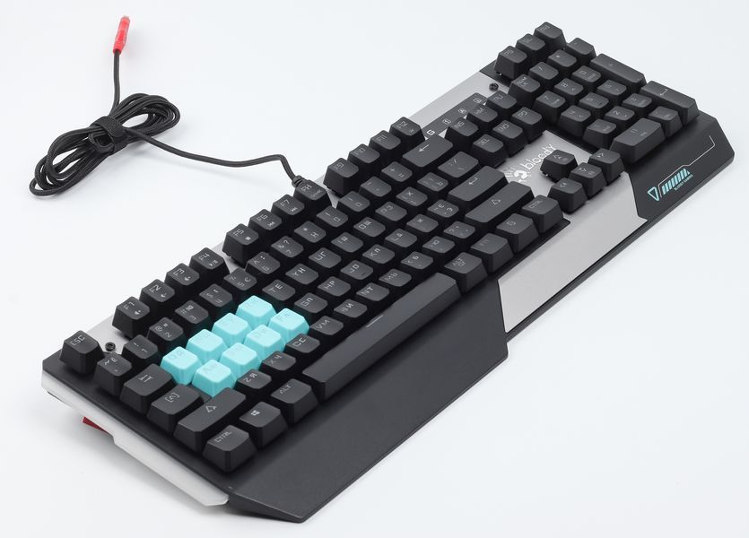Ігрова клавіатура A4Tech Bloody B865 LIGHT STRIKE, чорна з блакитними та сірими вставками, блакитні перемикачи, підсвічування клавіш, USB B865 Bloody (Gun Grey) LK Blue 1605118 фото