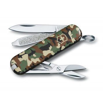 Швейцарський ніж Victorinox Сlassic SD Green camouflage 0.6223.94 4001144 фото