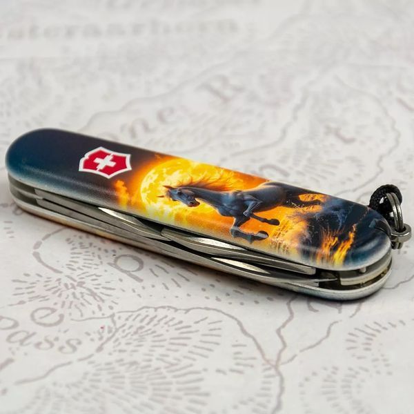 Швейцарський ніж Victorinox Spartan Zodiac Величний кінь шари Чорний 1.3603.7.Z5230pk V77554160 фото