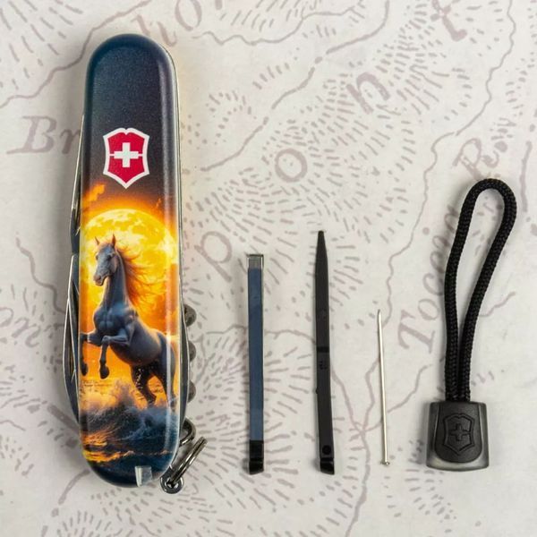 Швейцарський ніж Victorinox Spartan Zodiac Величний кінь шари Чорний 1.3603.7.Z5230pk V77554160 фото