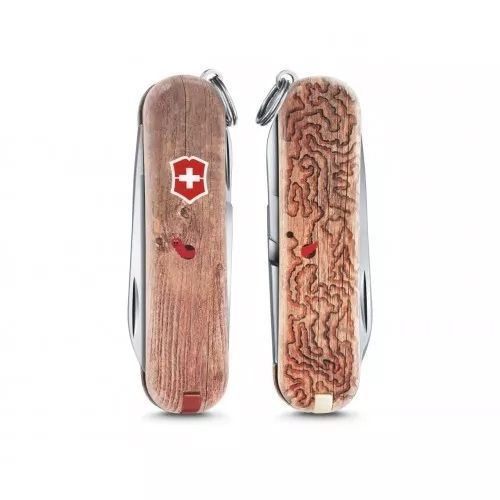 Швейцарский нож из нержавеющей стали Victorinox Classic LE 2017 Woodworm 58 мм Коричневый (0.6223.L1706) V77553801 фото