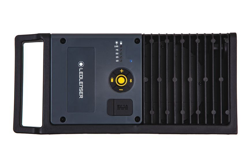 Ліхтар-прожектор LedLenser IF8R з функцією Powerbank и Bluetooth-керуванням, заряджається, 4500/2000/400 502002 6007318 фото