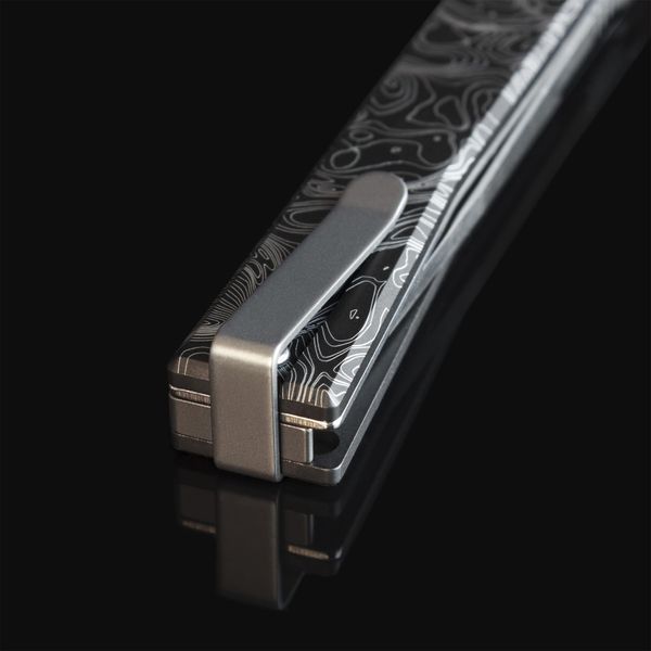 Ніж Ocaso Solstice Engraved titanium Topo Pattern Satin 10ETS 4009340 фото