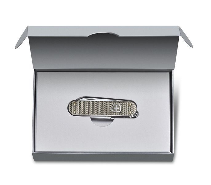 Швейцарский нож Victorinox Classic SD Precious Alox Infinite Grey 0.6221.4031G 4008491 фото