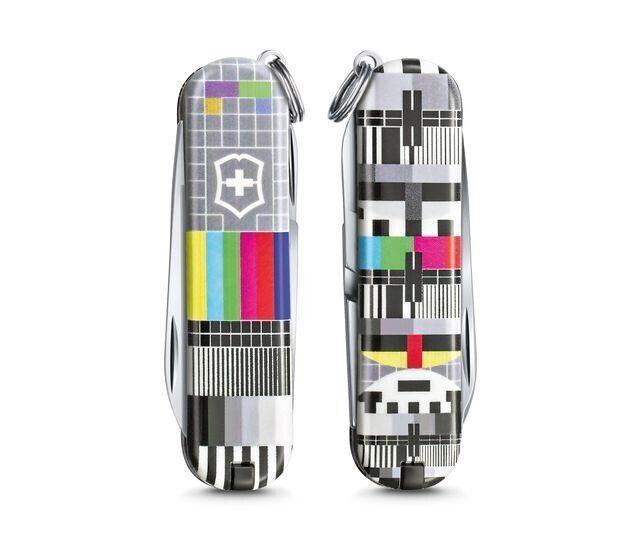Швейцарский нож Victorinox Сlassic LE Retro TV 0.6223.L2104 4008393 фото