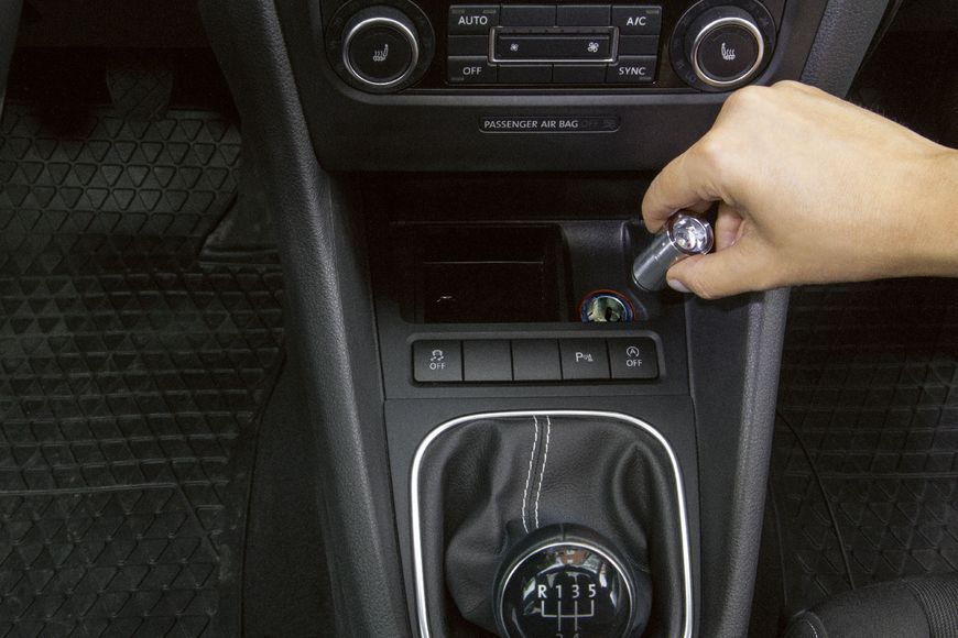 Ліхтар LedLenser Automotive Silver (заряджаємий) 7310 6006472 фото