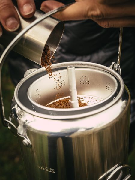 Кавоварка туристична Easy Camp Adventure Coffee Pot 1.4L Silver (680197) 928361 фото