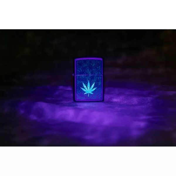 Запальничка Zippo Cannabis Design Black Light світиться в ультрафіолеті 48736 V77553971 фото