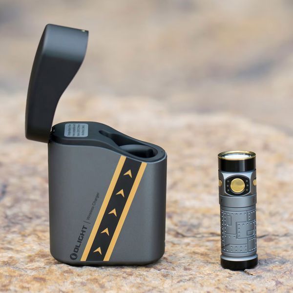 Ліхтар Olight Baton 4 Premium Edition Fighter Pilot (1300 Lm) 0.0000.3078 23704597 фото