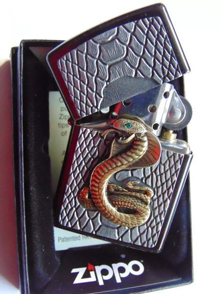 Запальничка Zippo Kobra gold 2005928 V77553993 фото