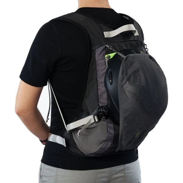 Велорюкзак з чохлом для шолома Naturehike 15 л sky blue NH15C001-B, Голубой 99186 фото