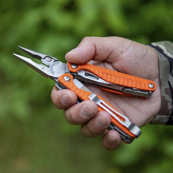 Мультитул Leatherman Charge PLUS Orange + Чохол + метричні біти + кліпса + кільце для темляка 4007845 фото