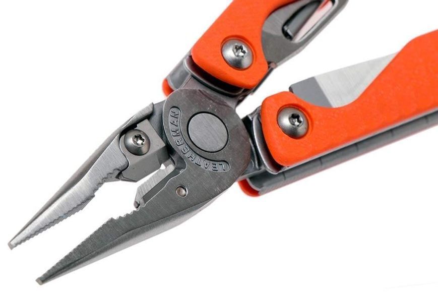 Мультитул Leatherman Charge PLUS Orange + Чохол + метричні біти + кліпса + кільце для темляка 4007845 фото