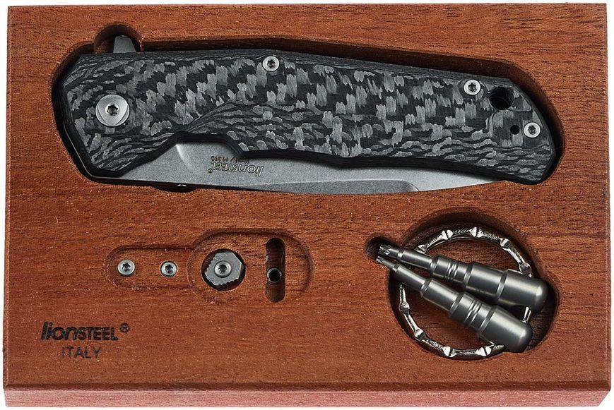Ніж Lionsteel T.R.E. Carbon Black TRE FC 392114 фото