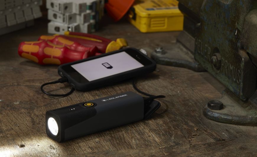 Ліхтар LedLenser IW3R з з функцією Powerbank, заряджається, 320/30 502173 6007789 фото