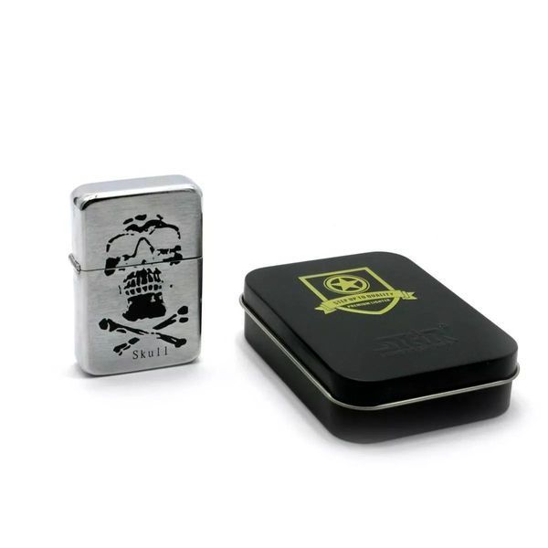 Запальничка бензинова STAR SKULL Срібляста (28113STAR) V77550847 фото