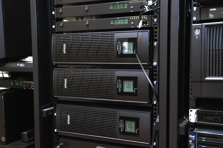Джерело безперебійного живлення EnerGenie EG-UPSRACK-13 EG-UPSRACK-13 1605806 фото